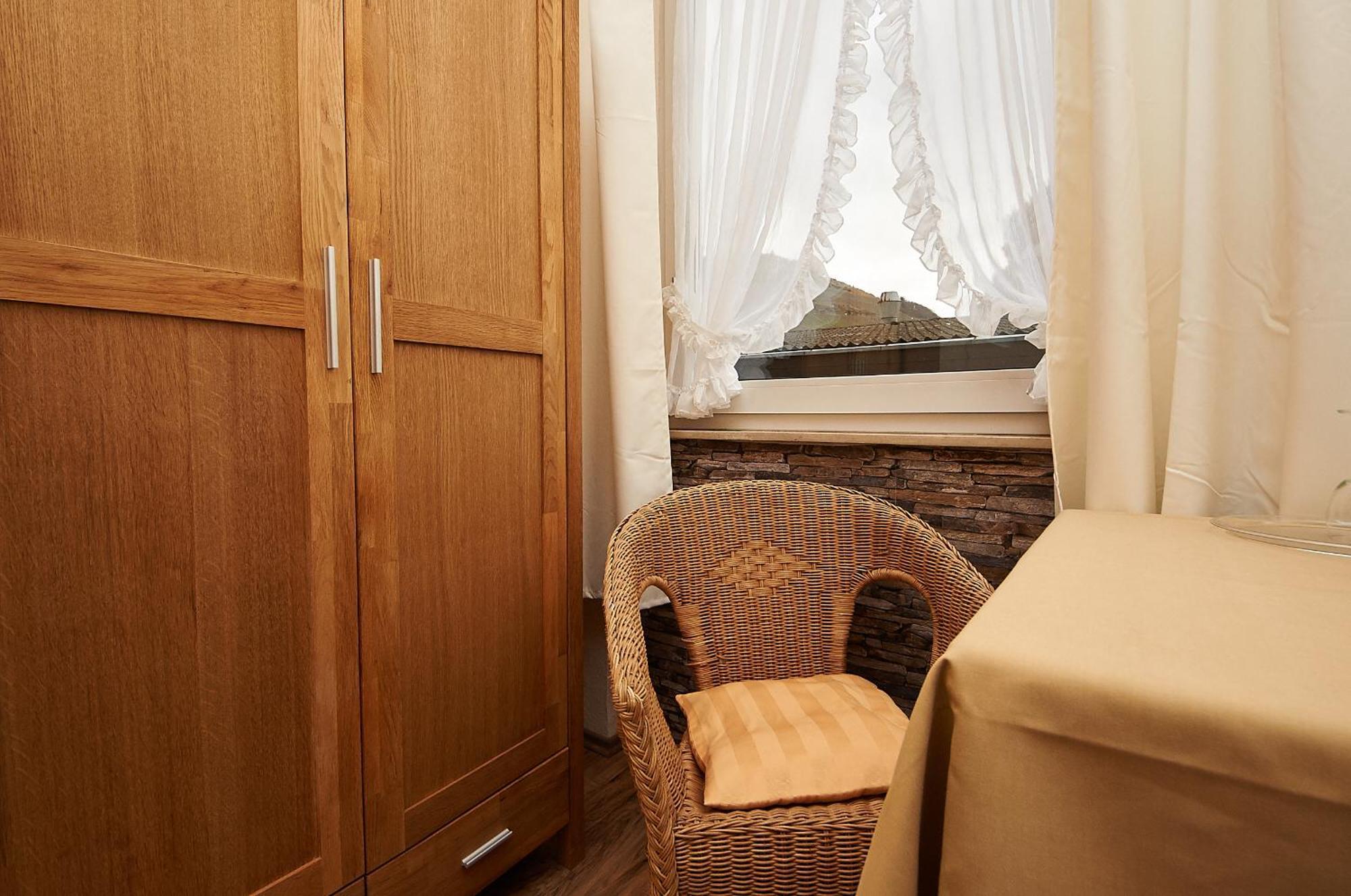Vegan Hotel Und Restaurants Nicolay 1881 Zeltingen-Rachtig Exterior photo